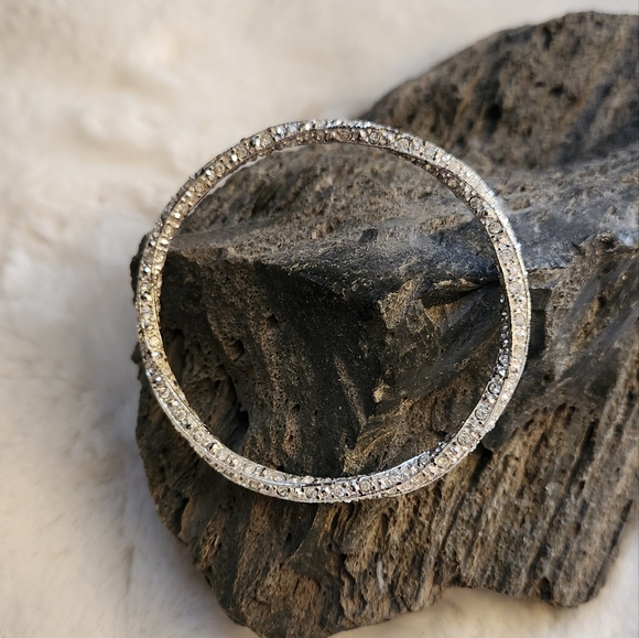 2/$10 - Lia Sophia silver bracelet with rhinestone - Picture 3 of 7